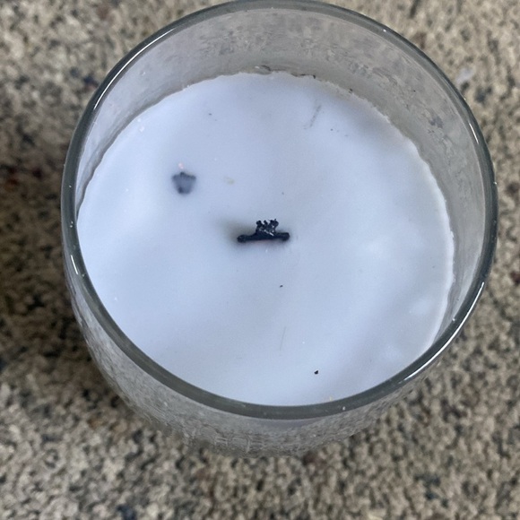 Yankee Candle Pure Radiance Crackling Autumn Air 22 oz Jar Candle - Picture 3 of 3